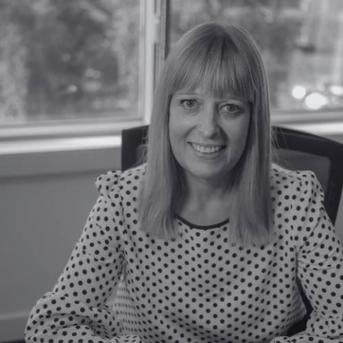 Dr Tracey Leghorn